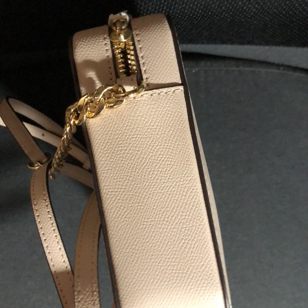 Jet Set Large Saffiano Leather Crossbody Bag
